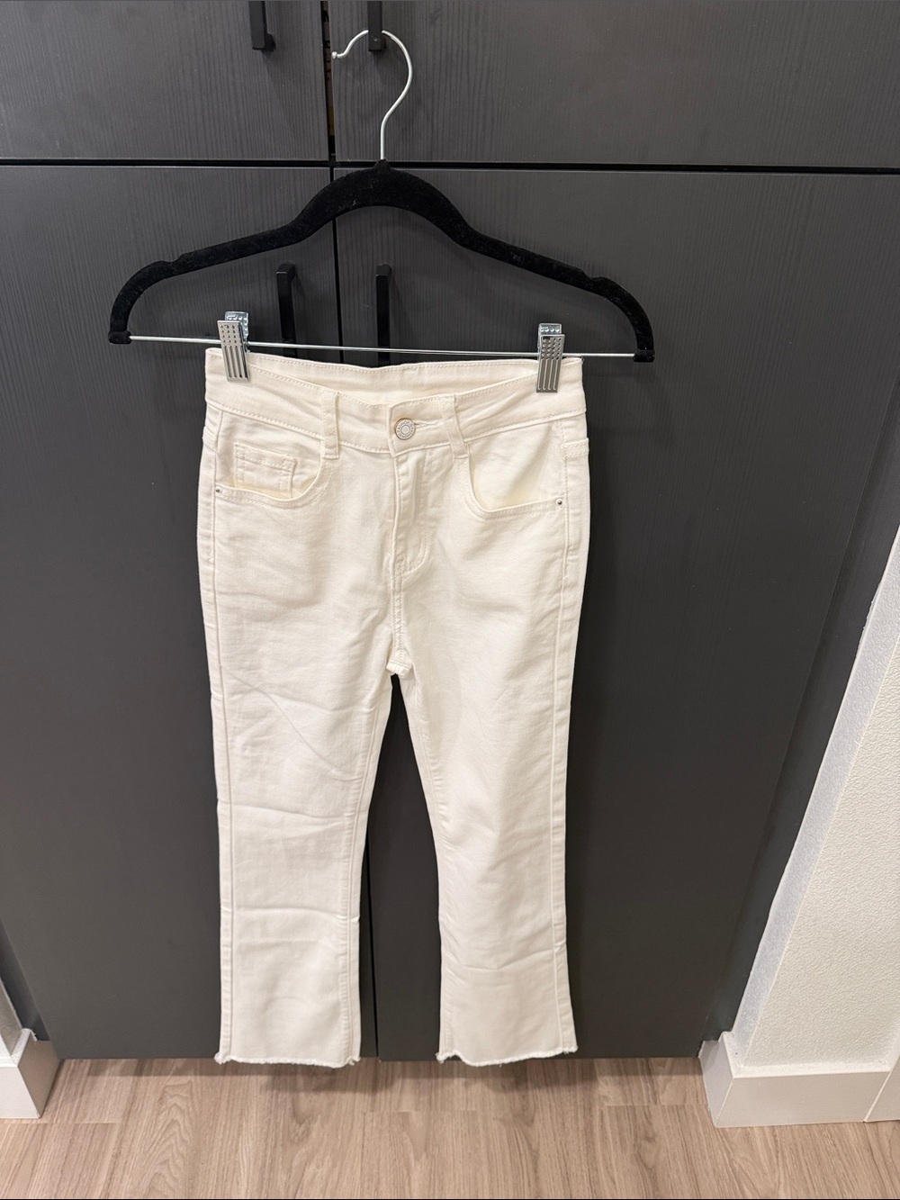 Classic Cream Women's Jeans - Versatile Everyday Style